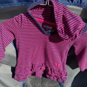 Long sleeve tee with hood